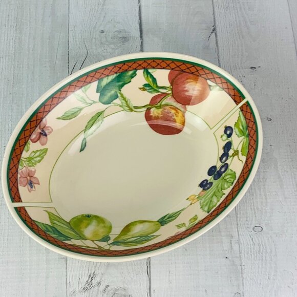 Johnson Brothers AUTUMN GROVE Blueberries Fruit Rim Oval 9" Oval Vegetable Bowl - Picture 2 of 8